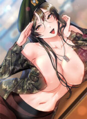 sinh-vien-dai-hoc-nu-phuc-vu-trong-quan-doi